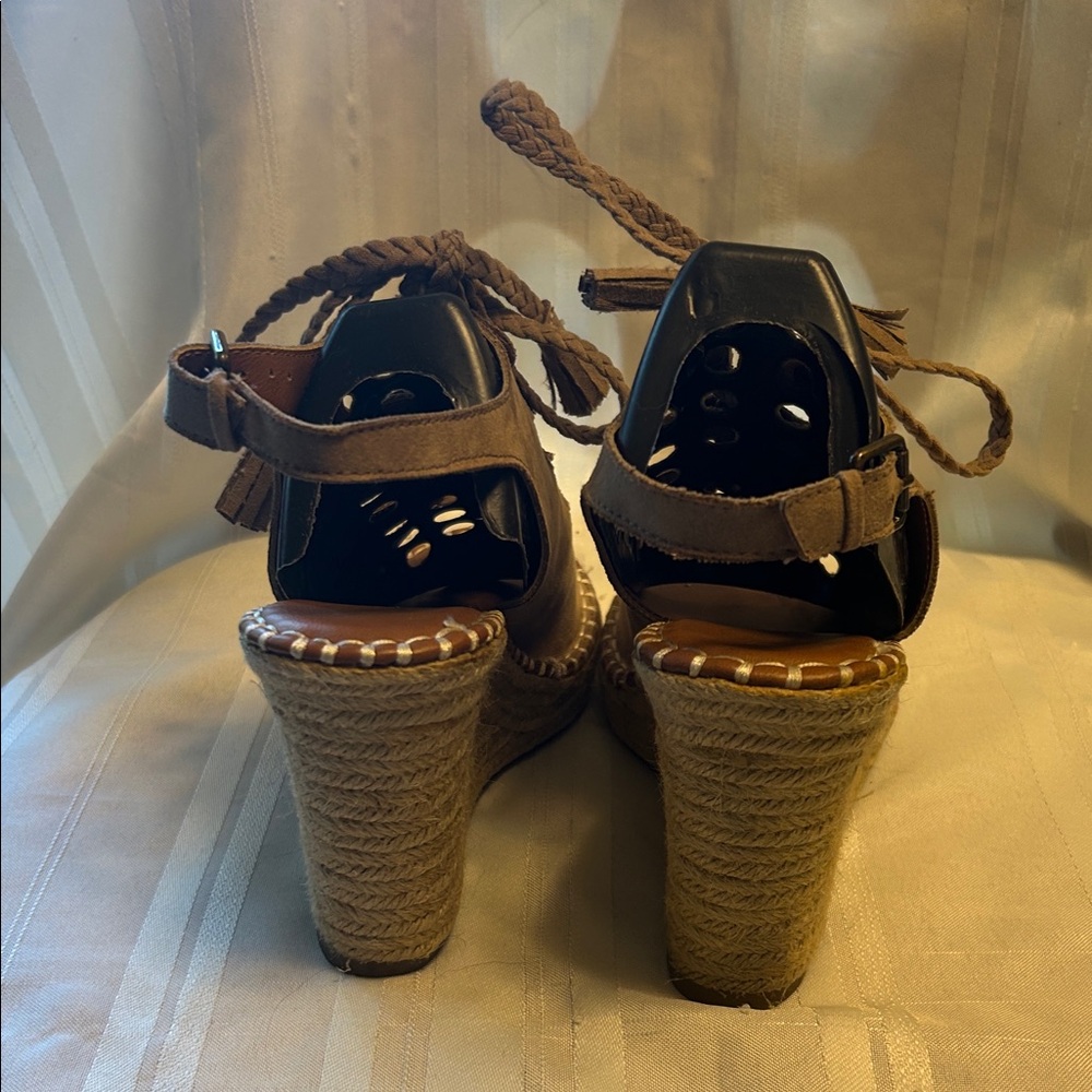 Tan/Brown Wedge Sandals - Picture 4 of 11